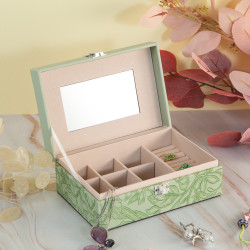 Accessories Organizer